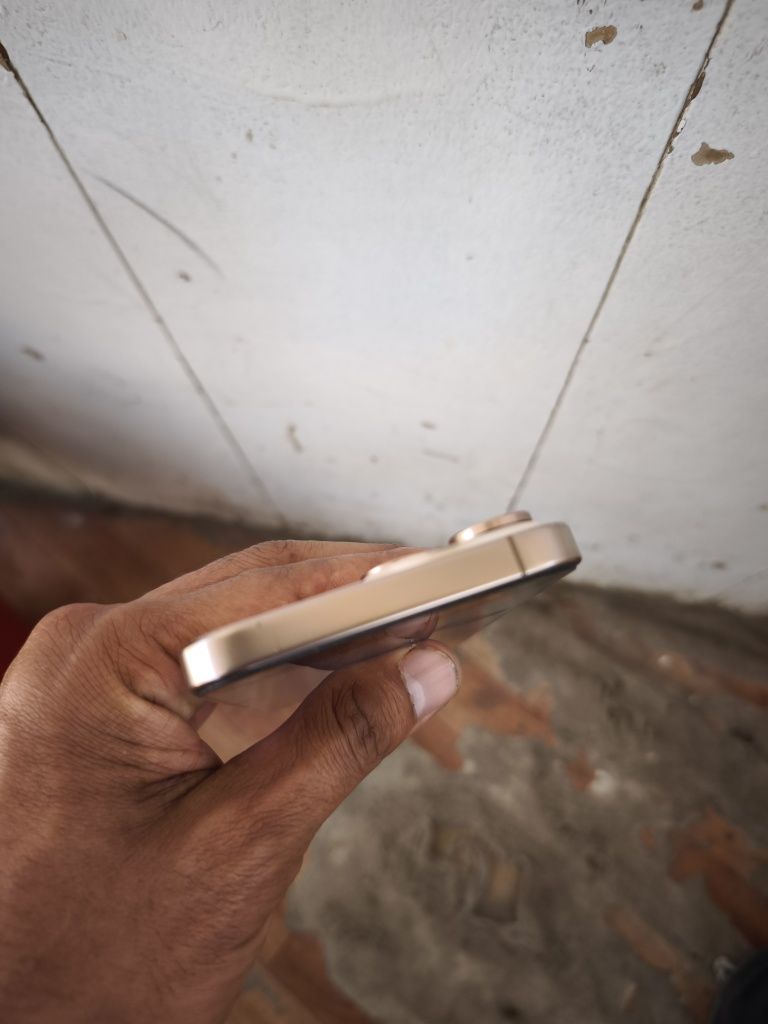 Iphone 16 Pro Max 256 pas kopa