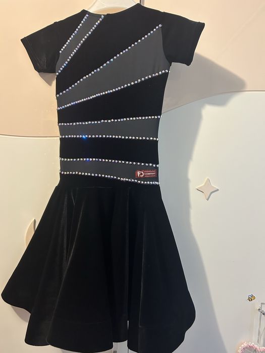 Rochie dans sportiv noua fete