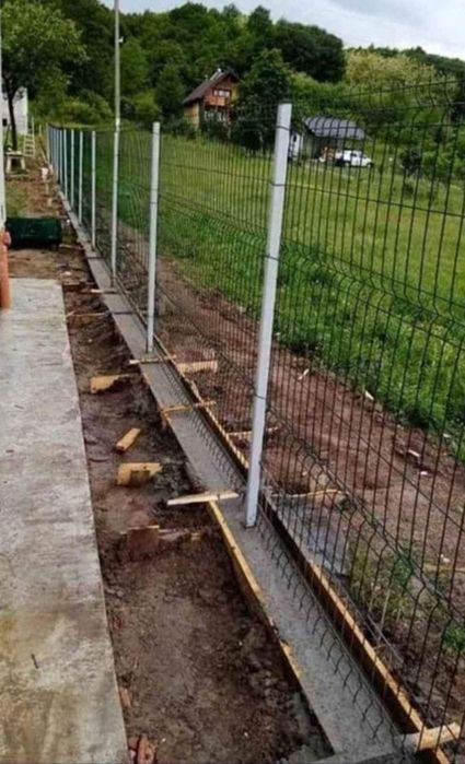 Vând și execut garduri din plasă bordurată