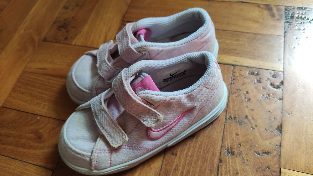 Сладки обувки за принцеса H&M, Nike, Adidas, Tommy Hilfiger