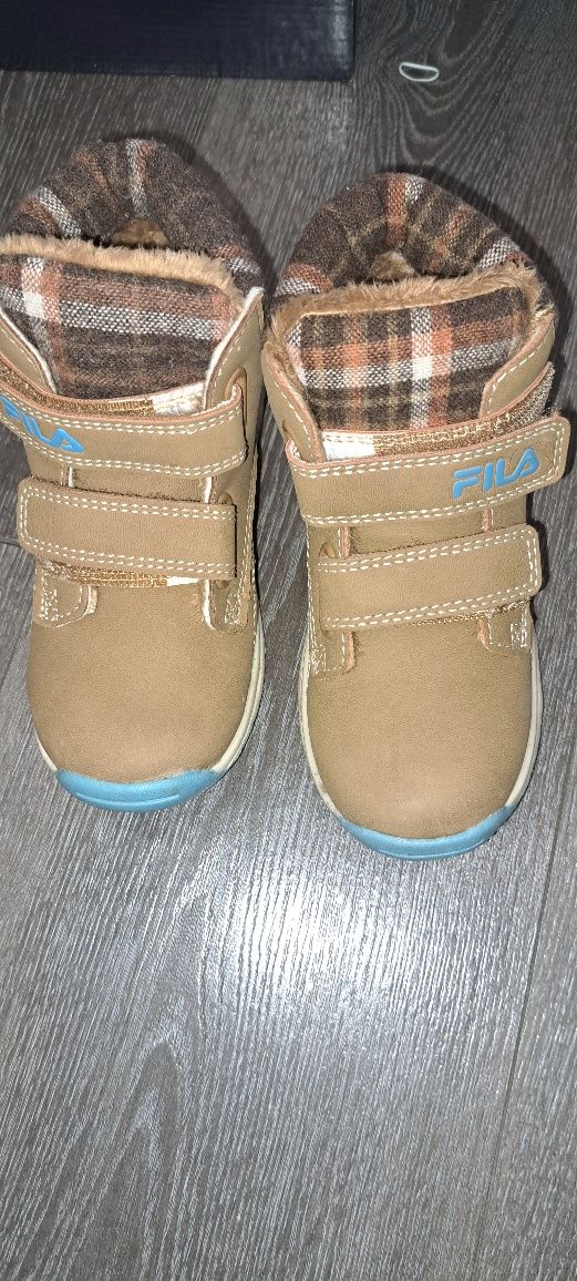 Fila детски боти / ботуши 27