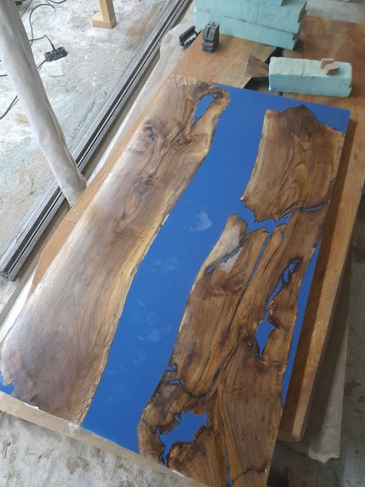 Дизайнерски Маси