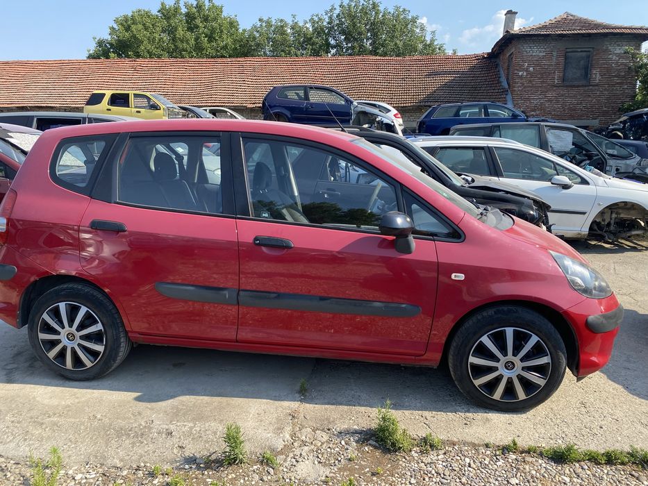 Хонда джаз 1.2 на части