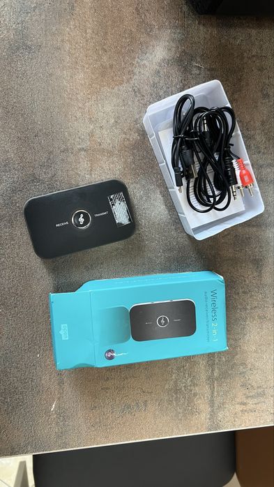 Adaptor audio wireless / bluetooth receiver/ transmiter