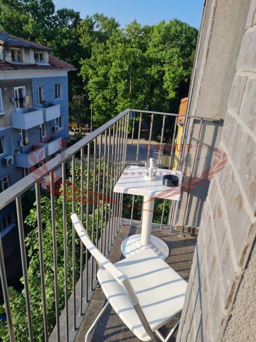 Луксозен Двустаен апартамент под наем в централната част на гр. Варна