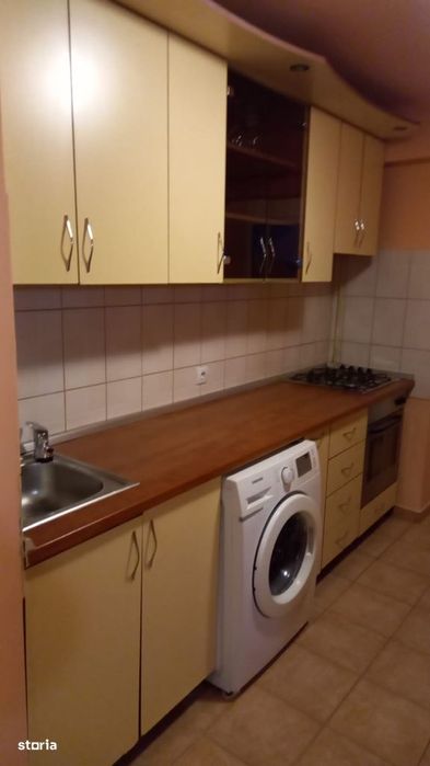 Aparatorii Patriei apartament 3 camere