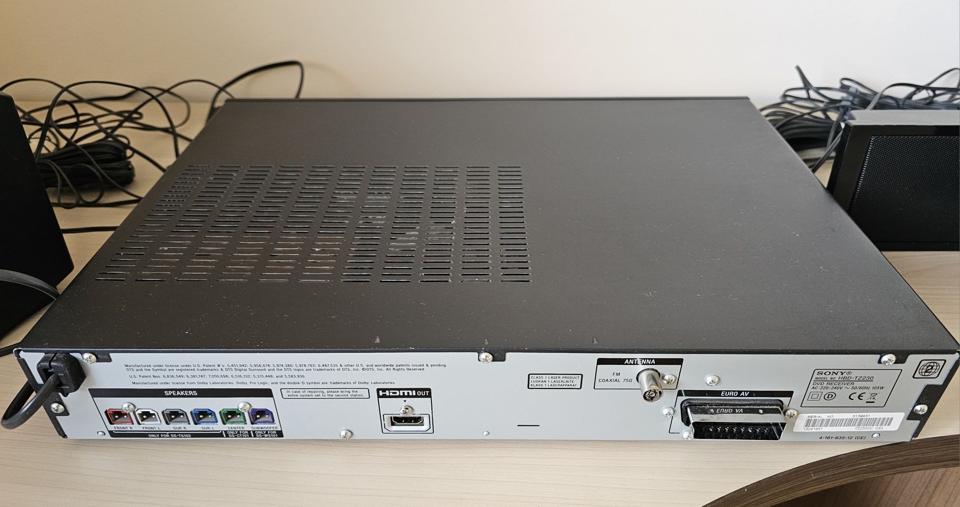 Система за домашно кино Sony Dav-tz230 - 5.1