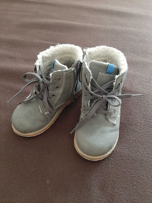 Детски боти и маратонки