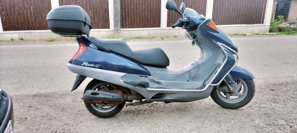 Scuter Honda 125 cc