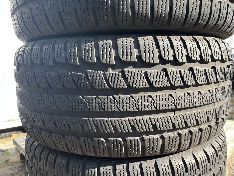 245 / 45 /18 – зимние шины кумхо