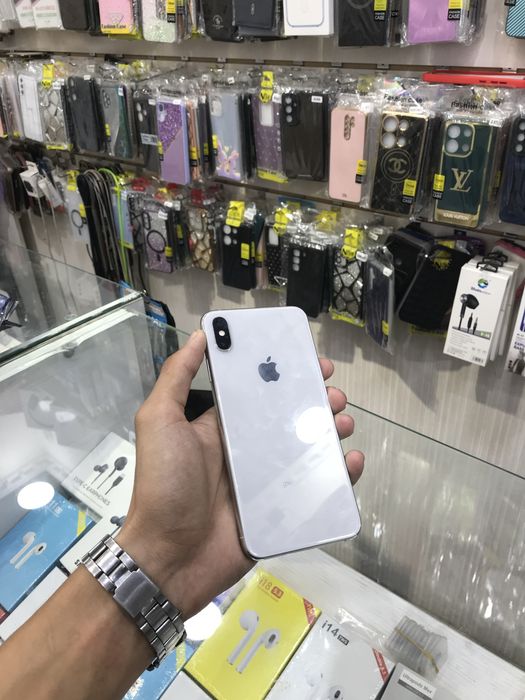 Iphone xs max ideal