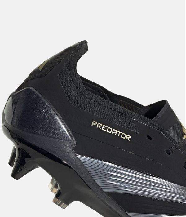 Фитболни бутонки PREDATOR ELITE SG football boots