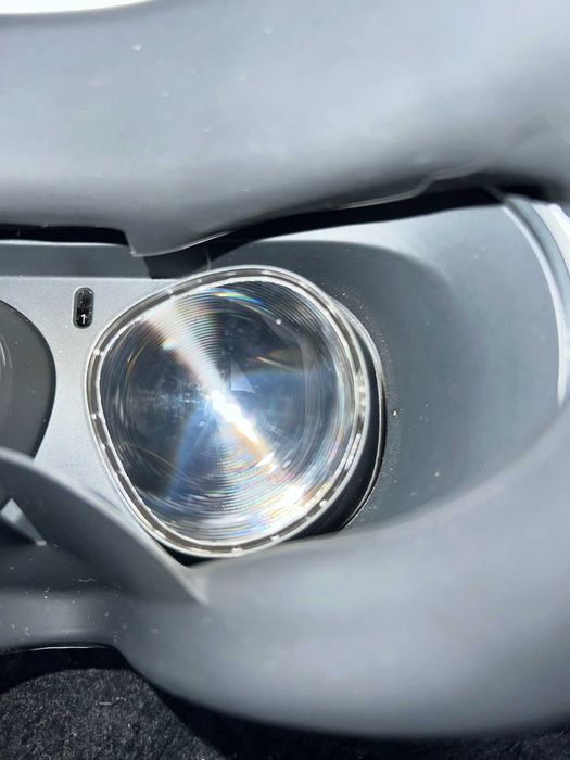 Oculus Quest 2 - Pachet PREMIUM (Strap Piele + Silicon + Protecții)