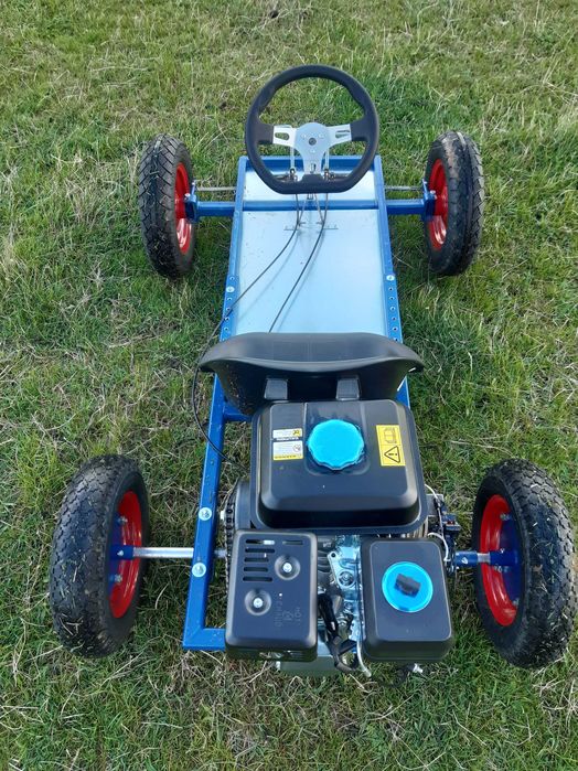 Go Kart cu motor pe benzina
