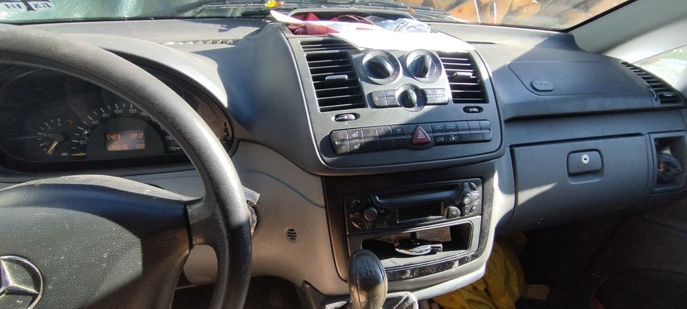 Mercedes Vito 115 150 Cp 170000 km reali ,webasto ,climatronic, etc