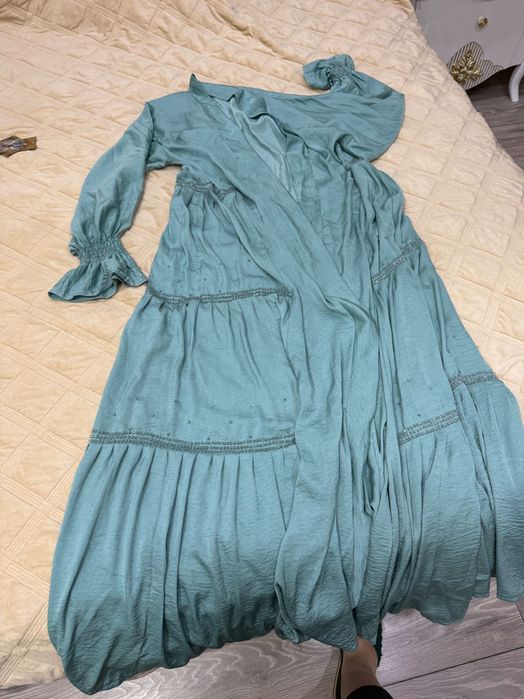 Платье с абайкой дубай