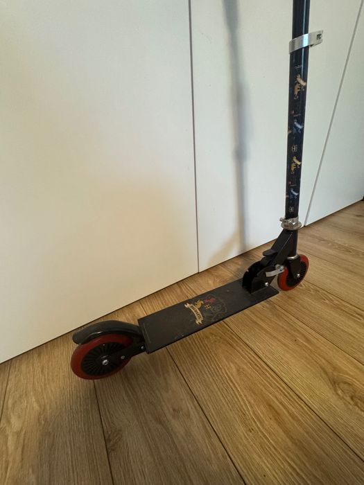 Vand trotineta si Kart pentru copii 4-8 ani