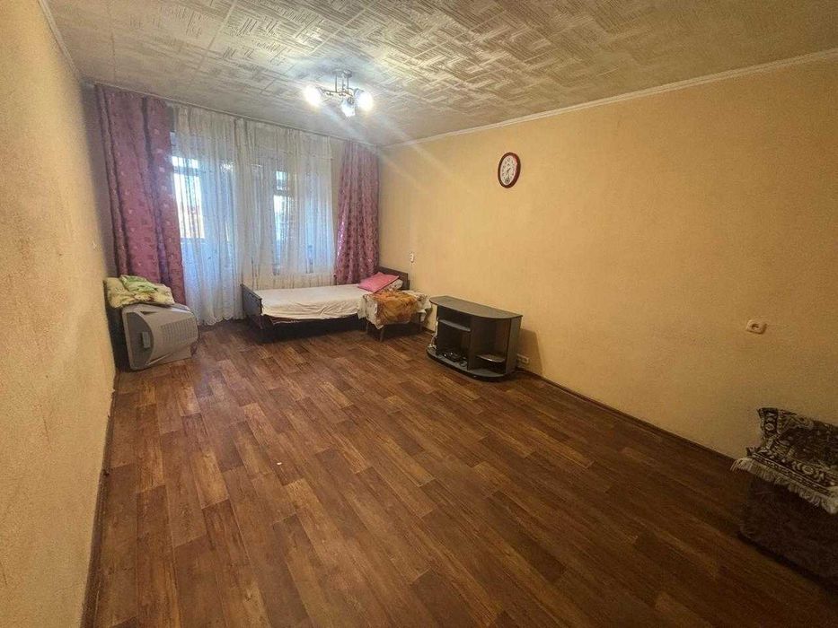 Продаётся 1-я квартира в Сортировки дом Ритм