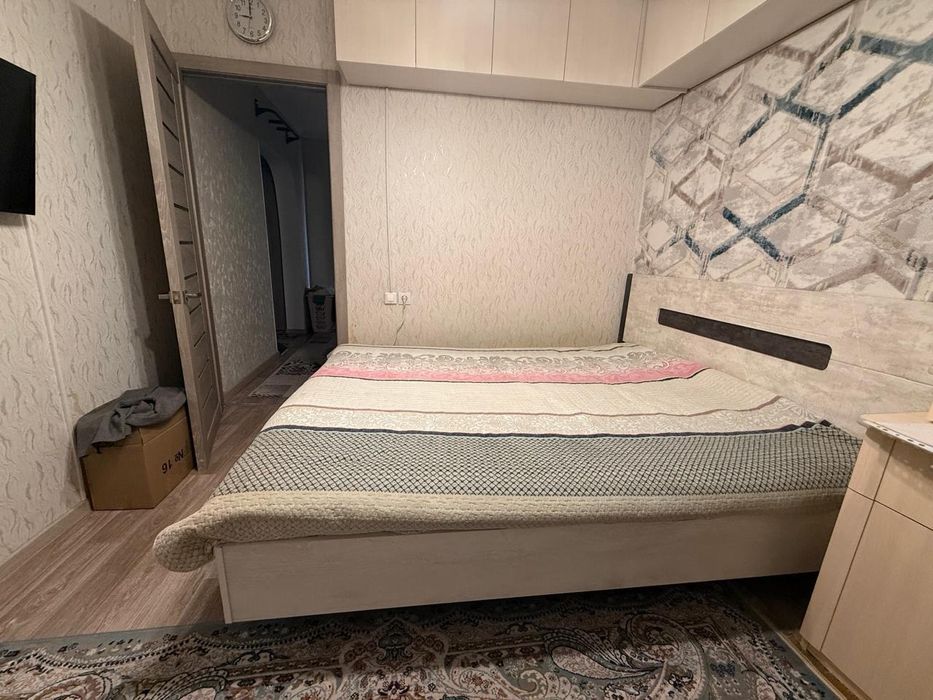 Продам двухспальную кровать