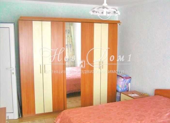 Дава се под наем Четиристаен апартамент в Варна, Левски - 83 кв.м за 155400 € - Снимка #8