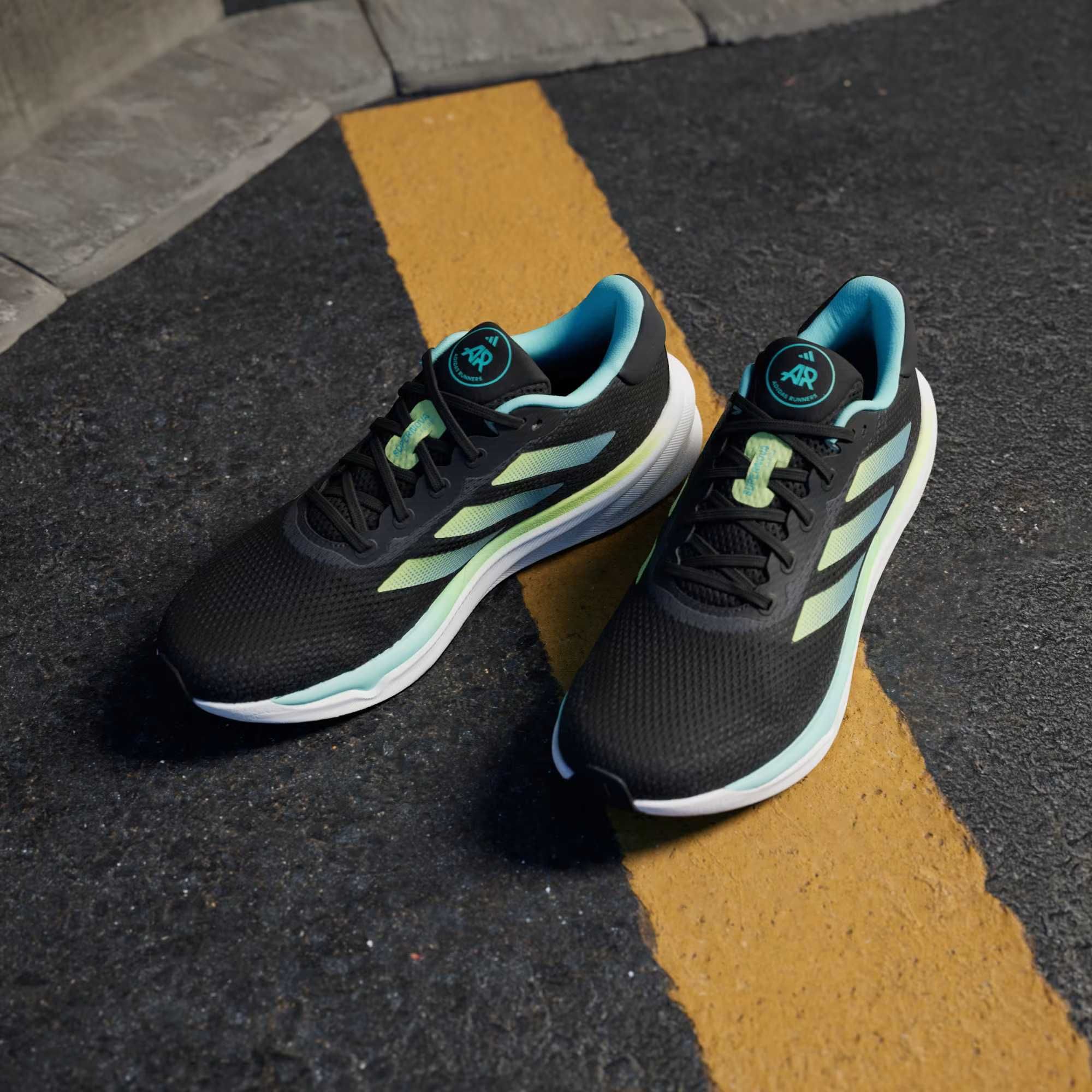Кроссовка Adidas Supernova Stride Running Shoes
