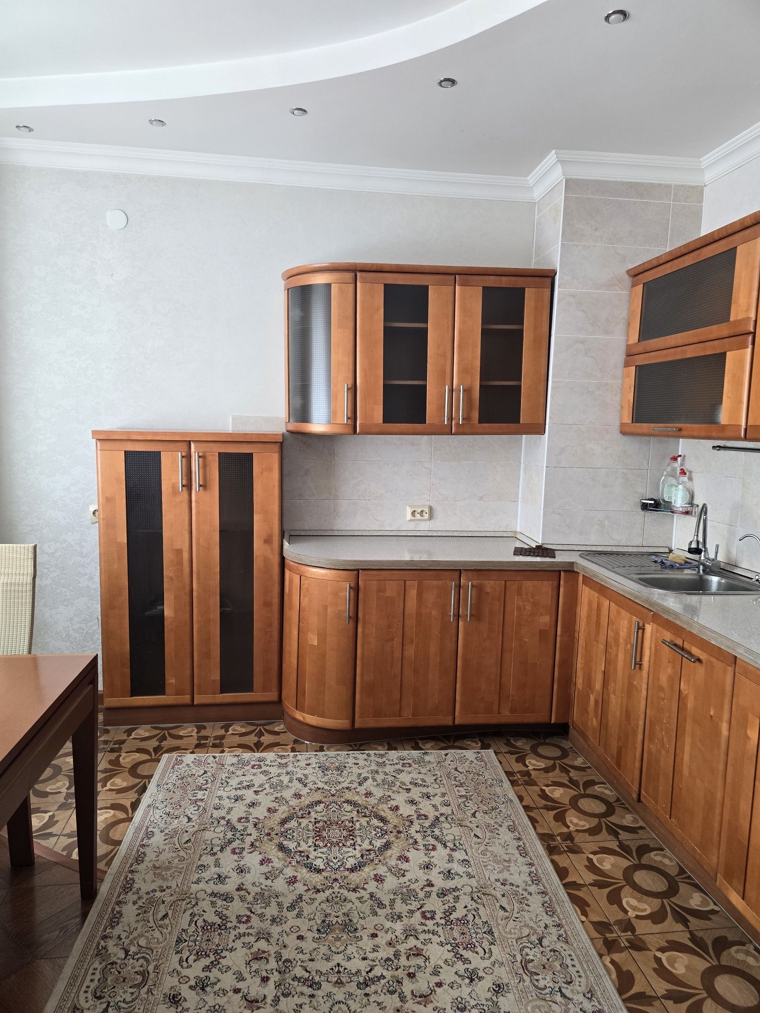 Кухня со встроенной техникой