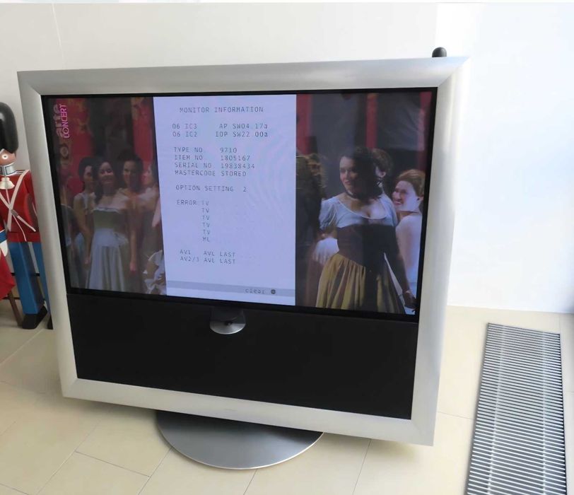 Bang & Olufsen BeoVision 9 50'' HD Plasma Smart Television-Безупречен!