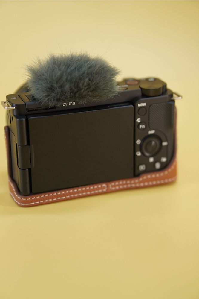 Sony ZV-E10 16-50mm ( пробег 20шт )