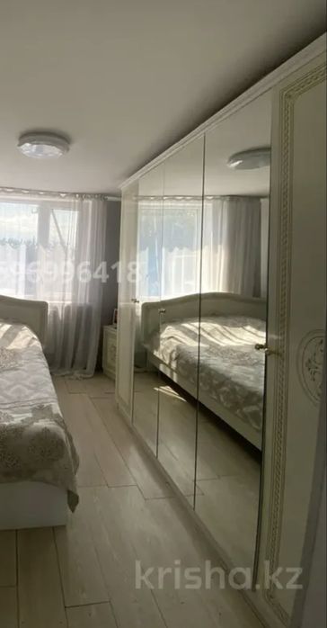 Шифонер для спальни