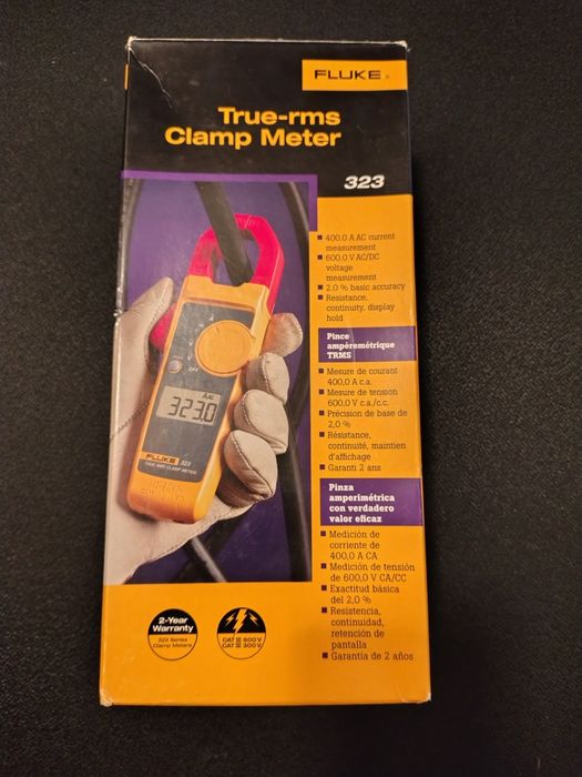 Cleste ampermetric Fluke 323 True-RMS