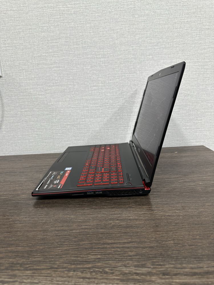 8-Ядерный MSI GL63 intel Core i5 Для Игр и Современных Программ!