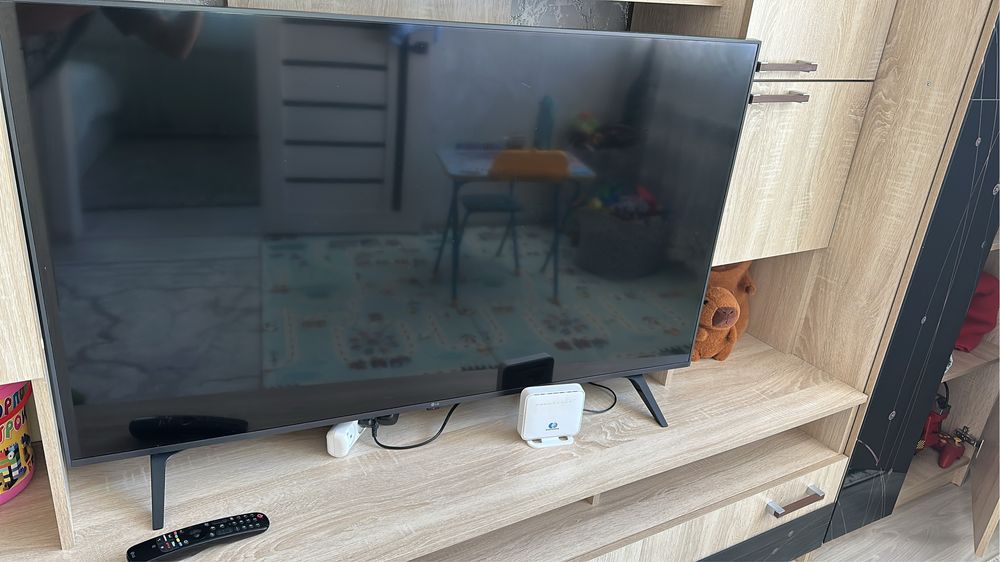 Продам телевизор LG