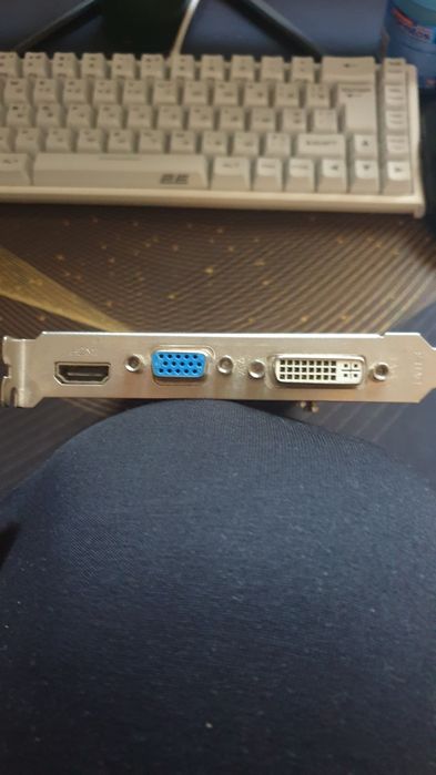 Videokarta GT 220 1gb