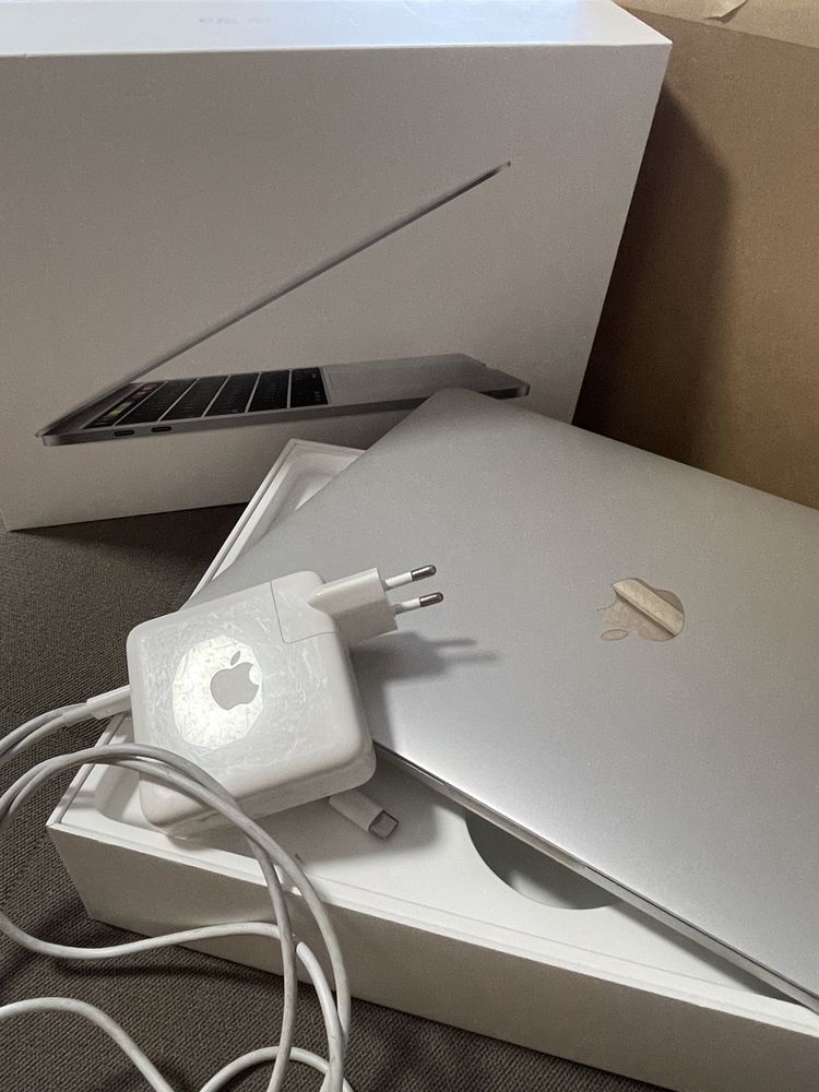 MacBook Pro 13.3