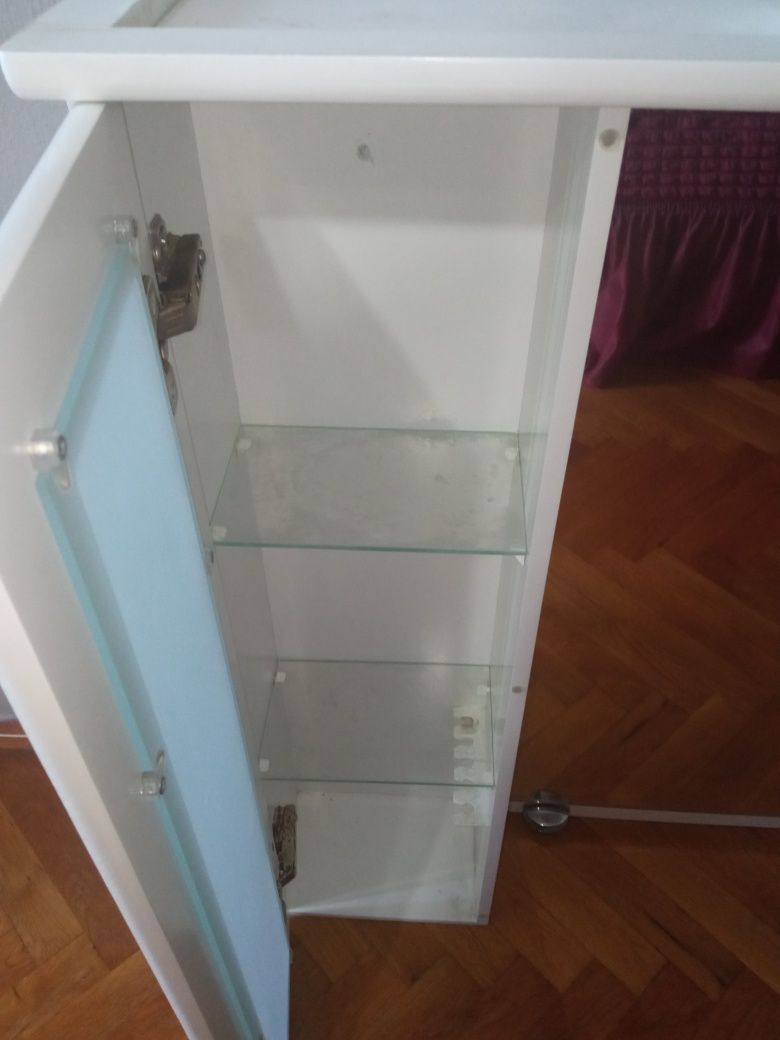 Шкаф огледало за баня