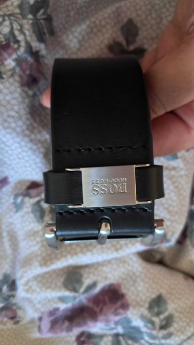 Чанта Guess, колан Boss и работна чанта