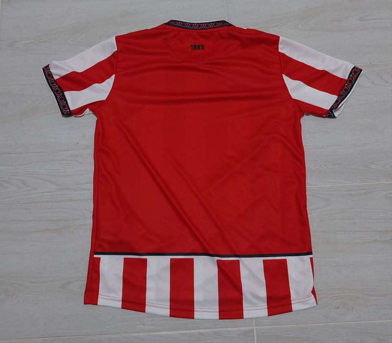 Tricou sport Erreà- mărimea M si L