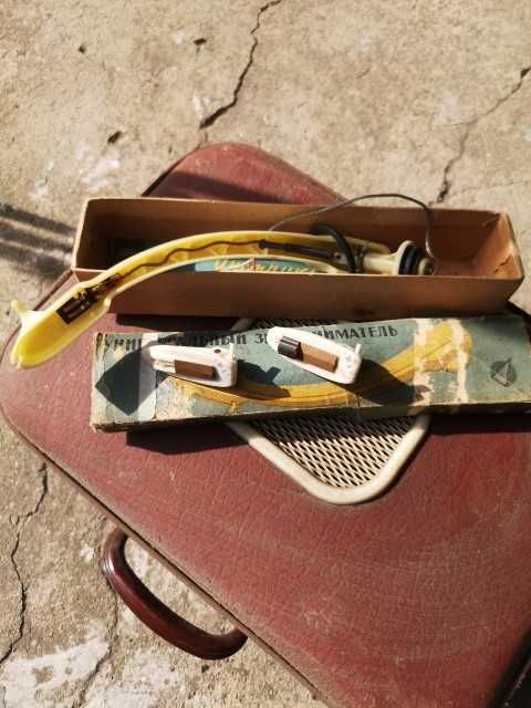 Стар прашен грамофон