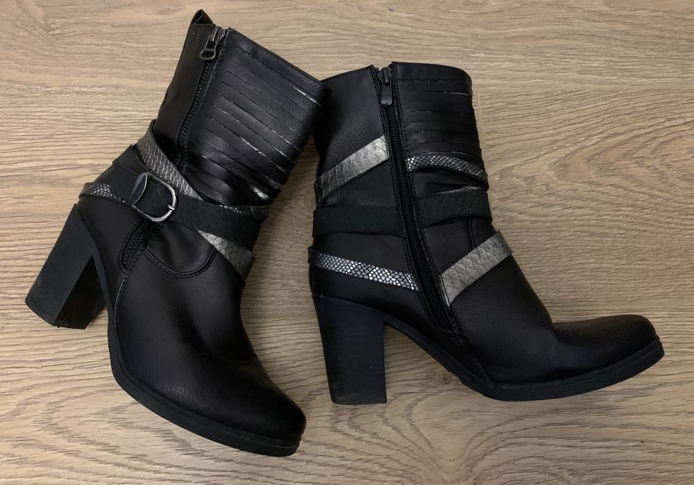 Cizme de dama cu toc