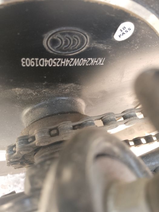 Skuter srochna sotiladi