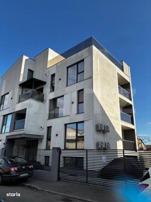 Apartament 2 camere, cu loc de parcare in curte, zona centrala