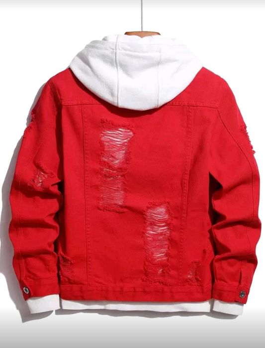 Vând geaca noua de blugi