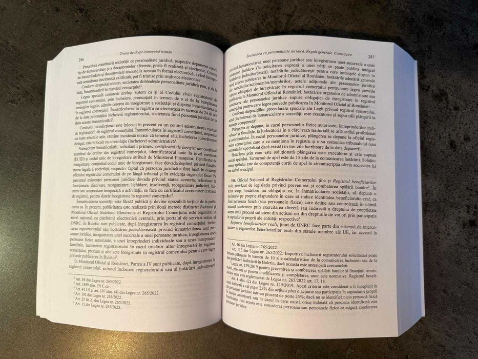 Tratat de drept comercial român, Cristian Gheorghe, 2022