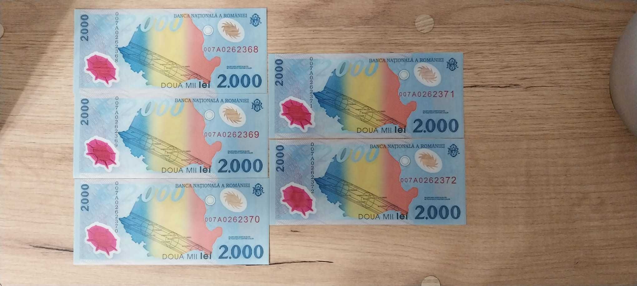 Bancnote de 2.000 lei cu eclipsa