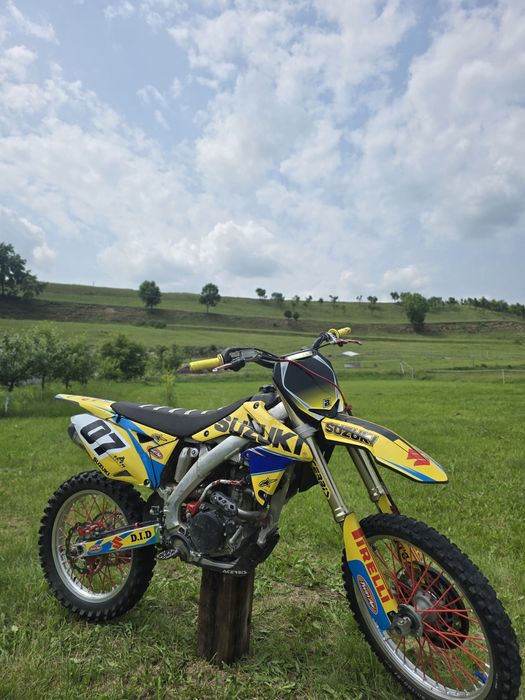 Suzuki RMZ 250    AN 2014