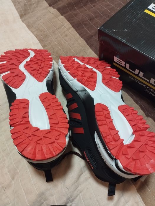 Маратонки Булдозер