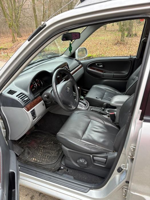 Suzuki Grand vitara 2.5 V6 automat