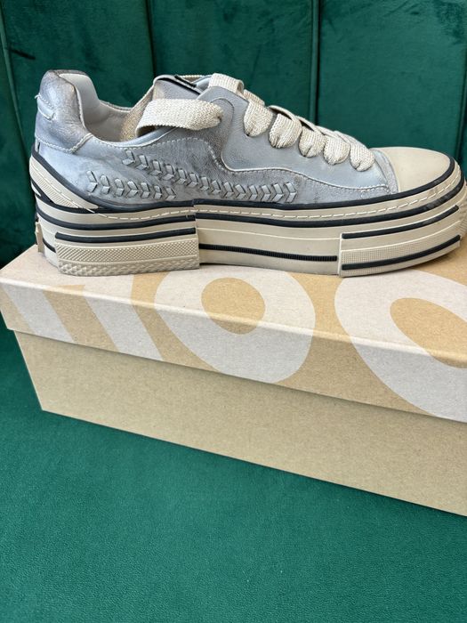 Кецове Rebecca White