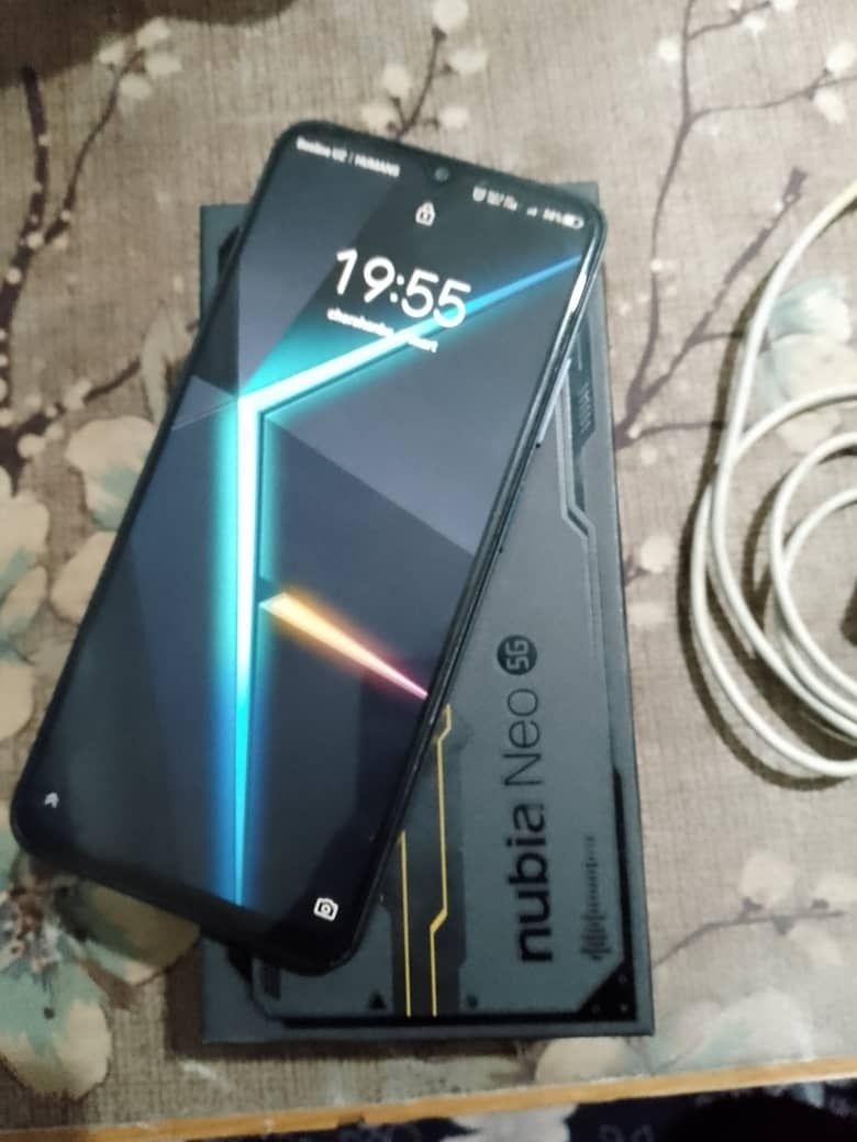 ZTE Nubia neo 5g igravoy