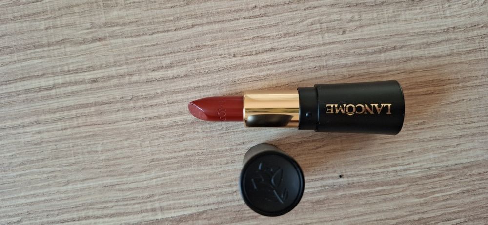 Rhode,channel, Estee Lauder,Lancome,Orebella